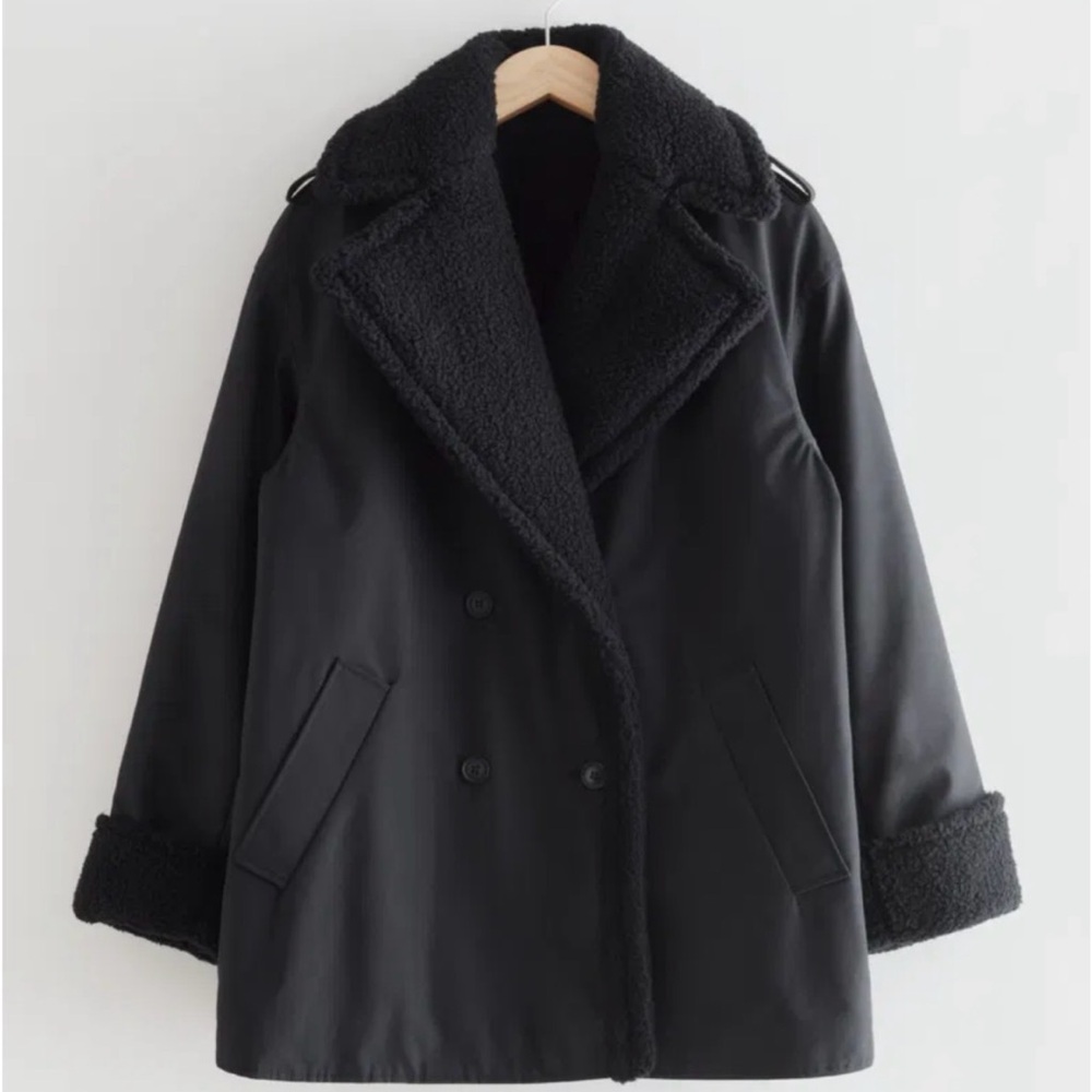 & Other Stories black Sherpa lined Peacoat size M